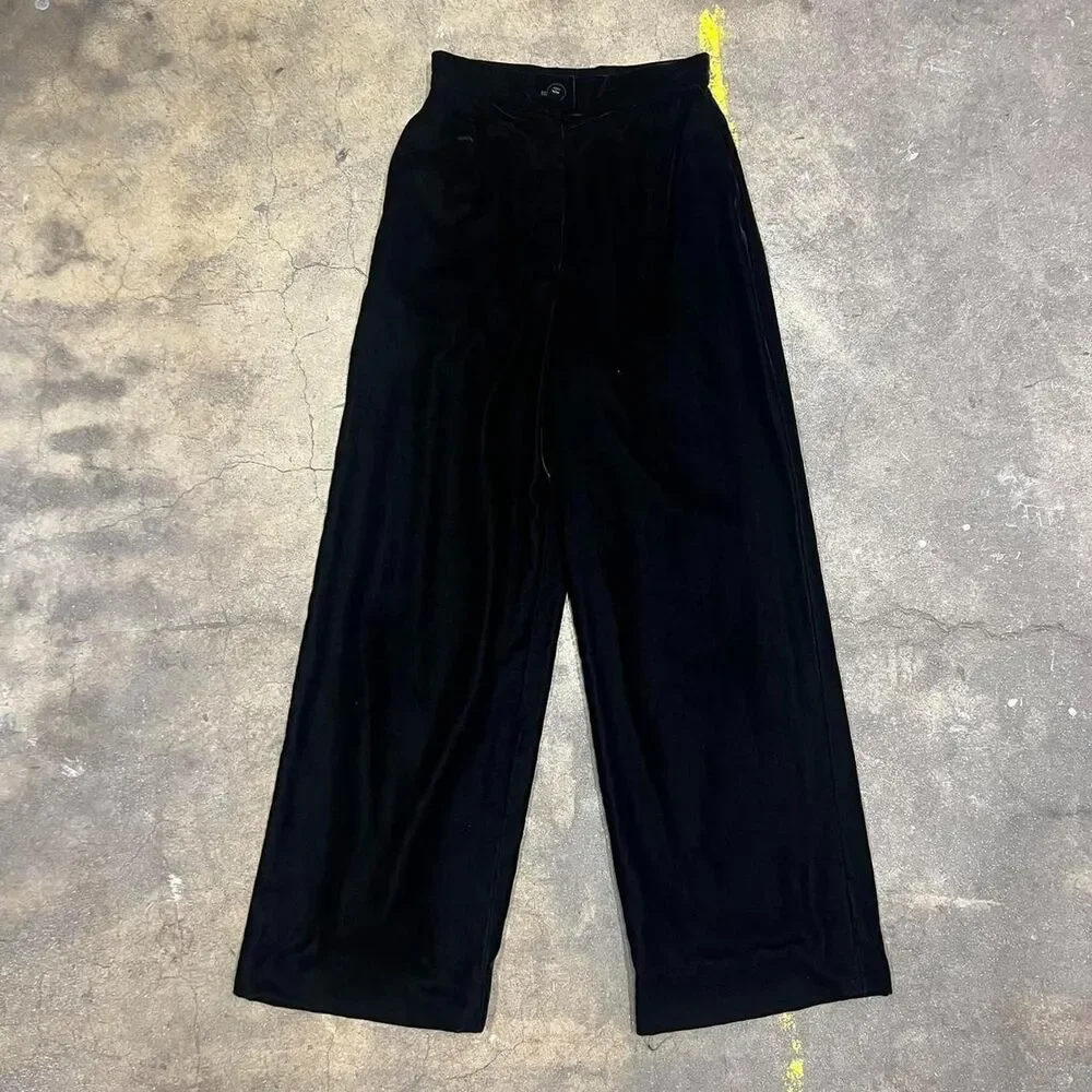 1990s Chanel 1998 Autumn black silk velvet high waisted pants 98A size 36 xs